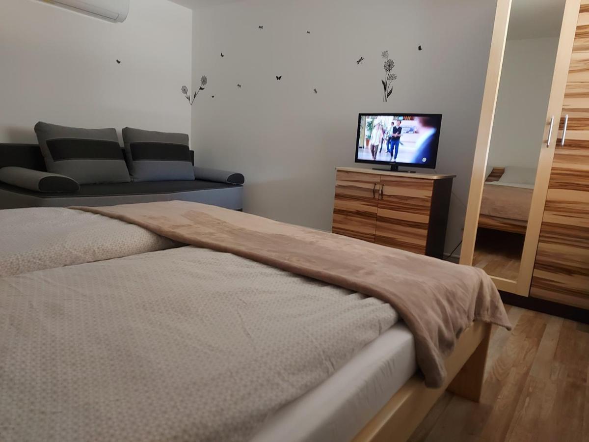 Potyka Apartman Тисафюред Экстерьер фото