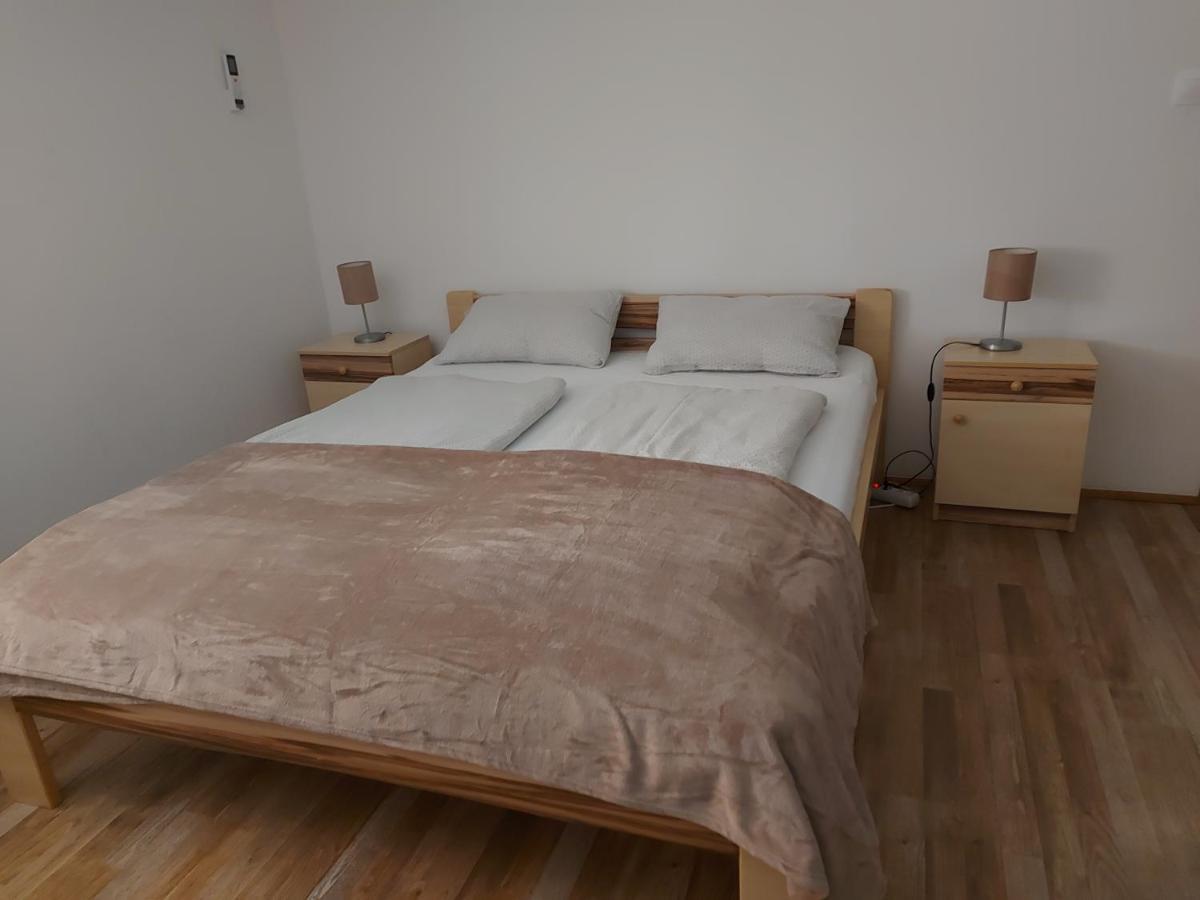 Potyka Apartman Тисафюред Экстерьер фото