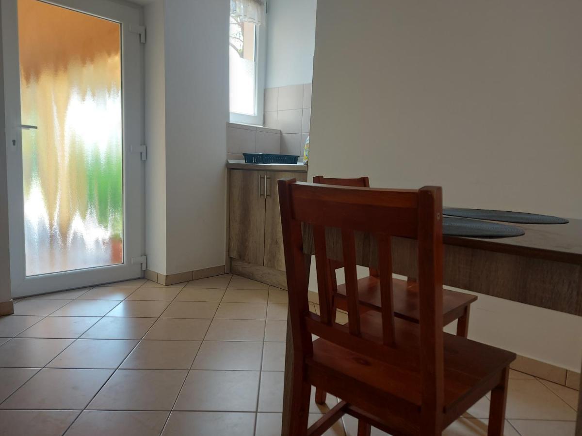 Potyka Apartman Тисафюред Экстерьер фото