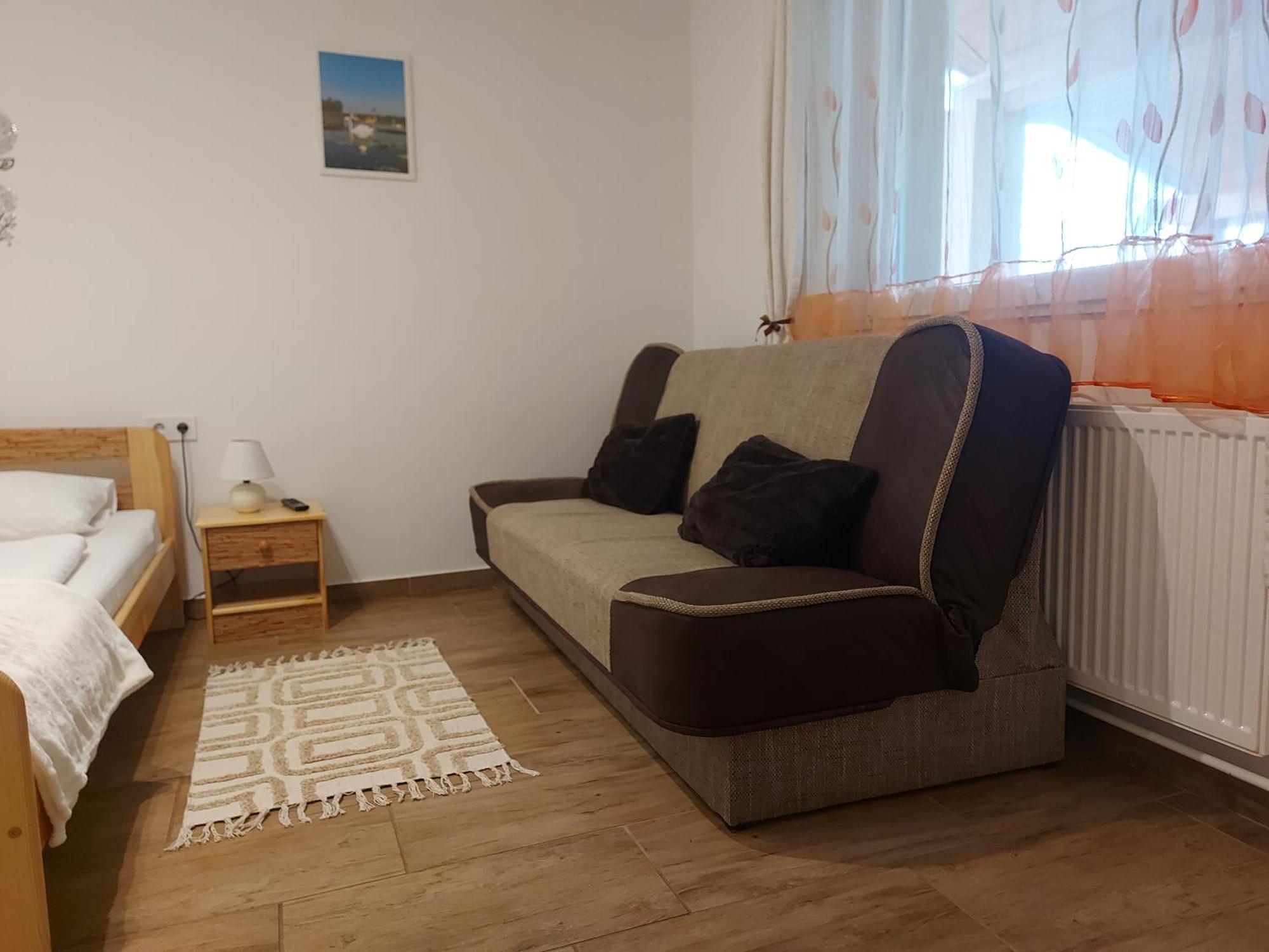 Potyka Apartman Тисафюред Экстерьер фото